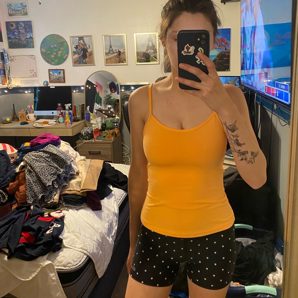Lululemon Y Tank